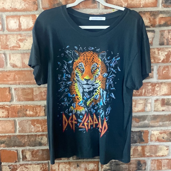 Daydreamer Tops - Daydreamer def leopard tee